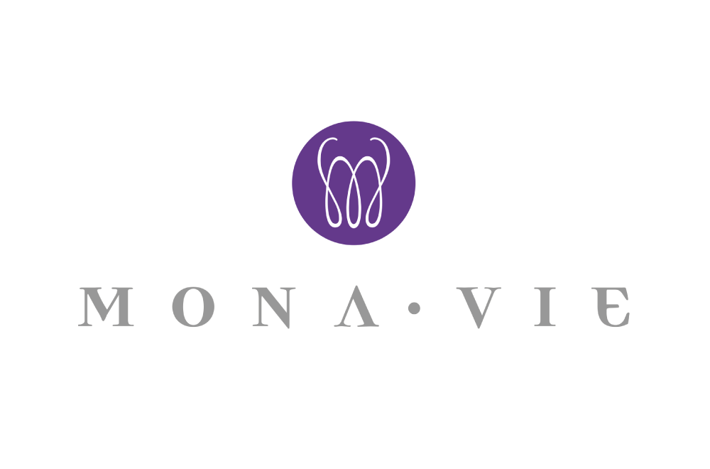 Mona Vie Logo - Mago Massini prestigiatore illusionista